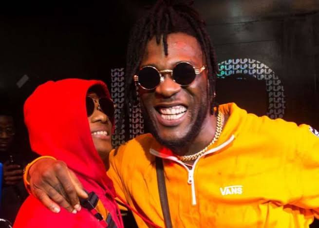 “You have nothing to prove again” – Burna Boy praises Wizkid as they linkup in London (Video)