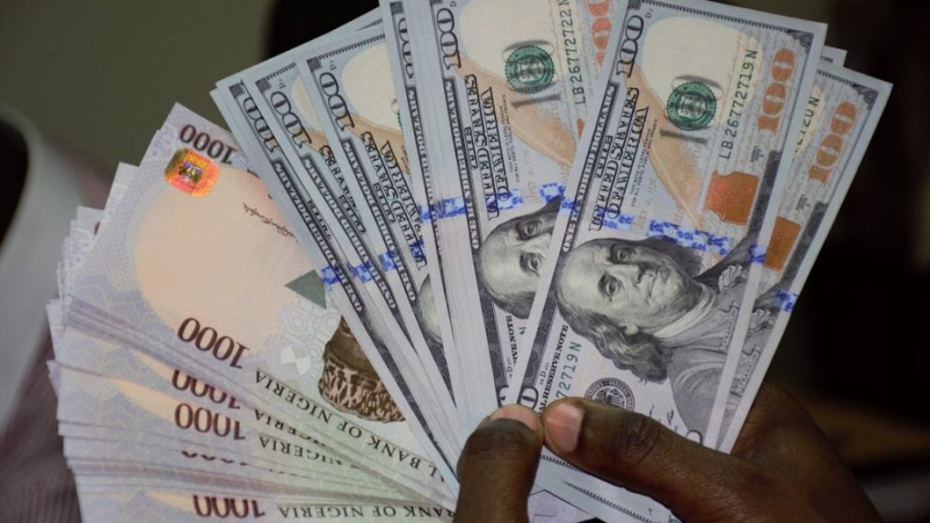 Naira Loses Against Dollar At The Parallel Market